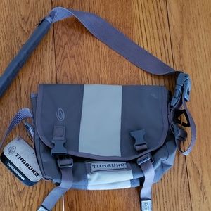 Timbuk2 XS cross body messenger bag